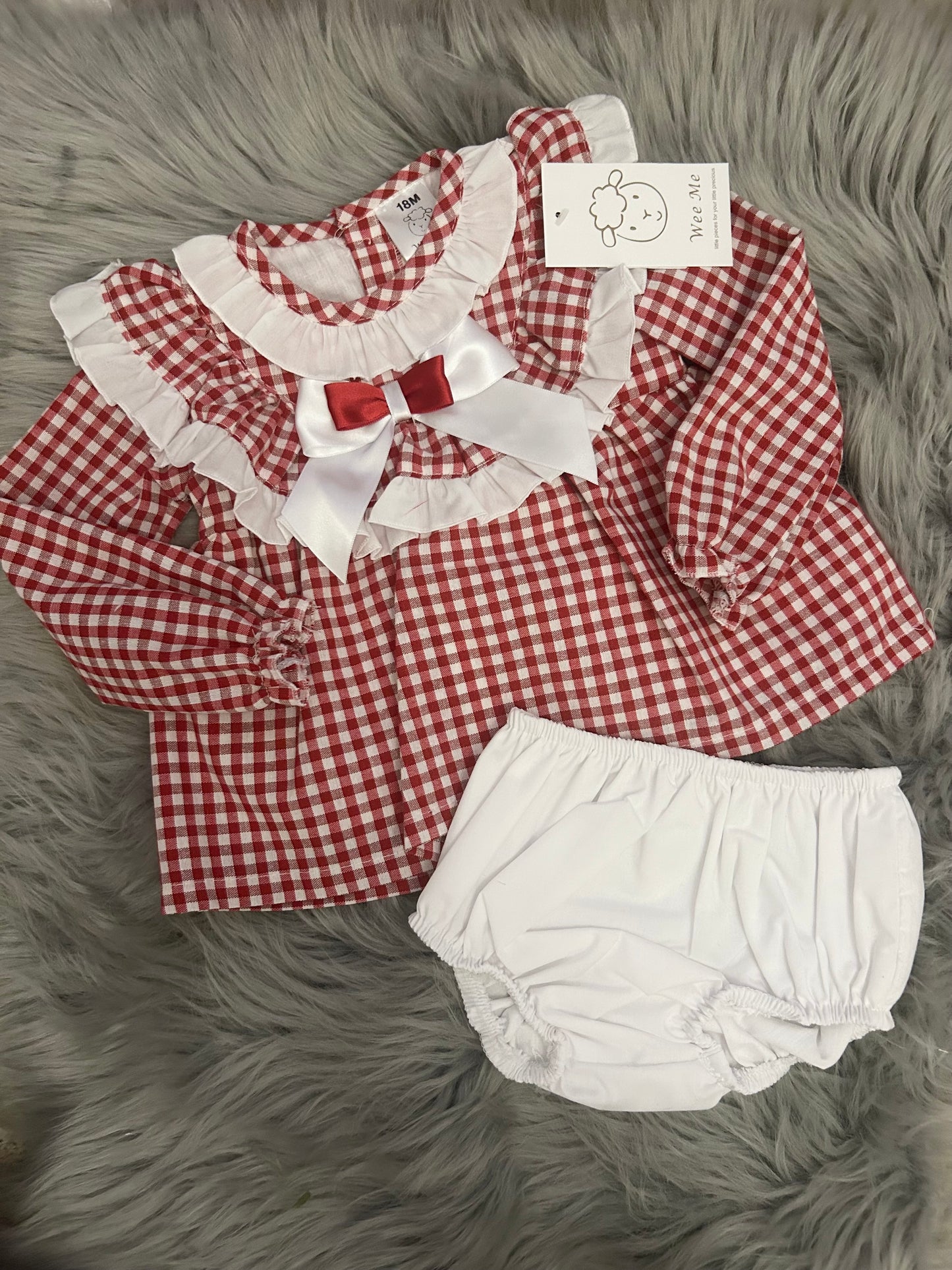 Check blouse & bloomers