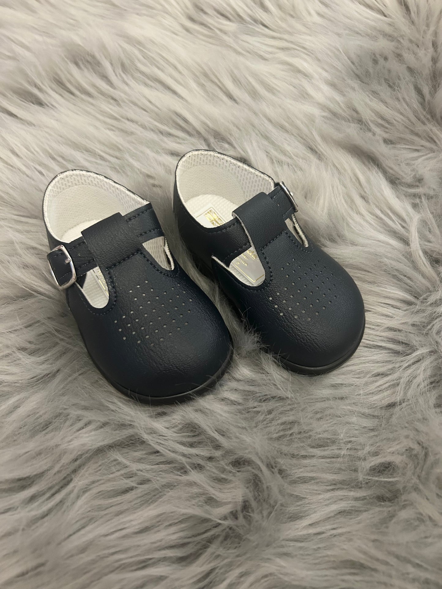 Navy baypods
