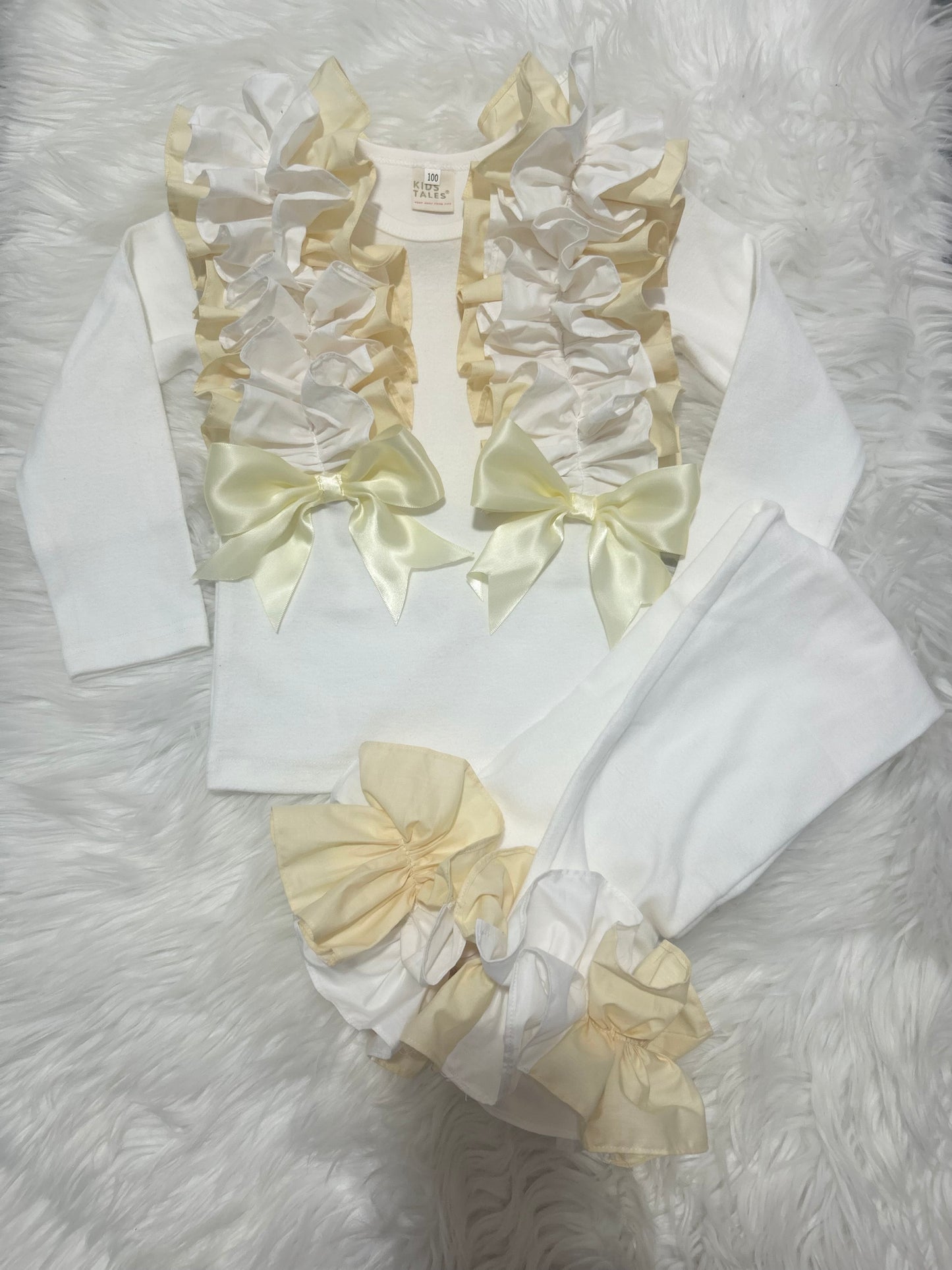 White and lemon bow ruffle set